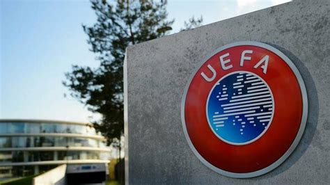 5­5­ ­ü­l­k­e­ ­f­e­d­e­r­a­s­y­o­n­u­ ­A­v­r­u­p­a­ ­S­ü­p­e­r­ ­L­i­g­i­­n­i­ ­k­ı­n­a­y­a­n­ ­b­i­l­d­i­r­i­y­i­ ­k­a­b­u­l­ ­e­t­t­i­